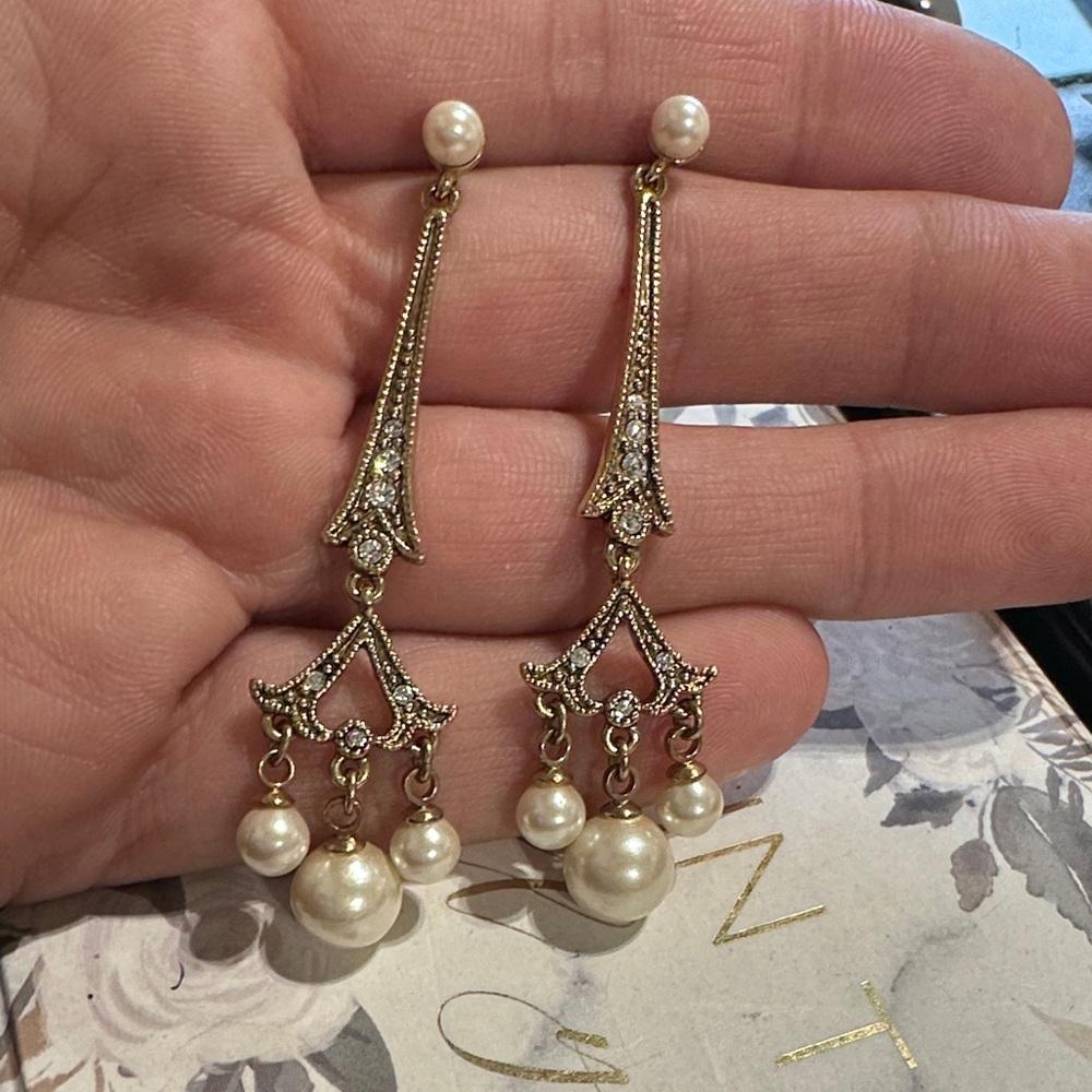 VTG Monet Drop Earrings